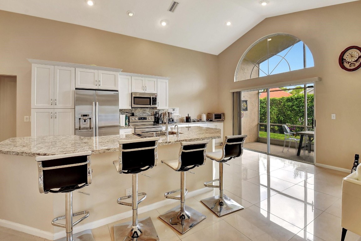 7521 Ironbridge Cir