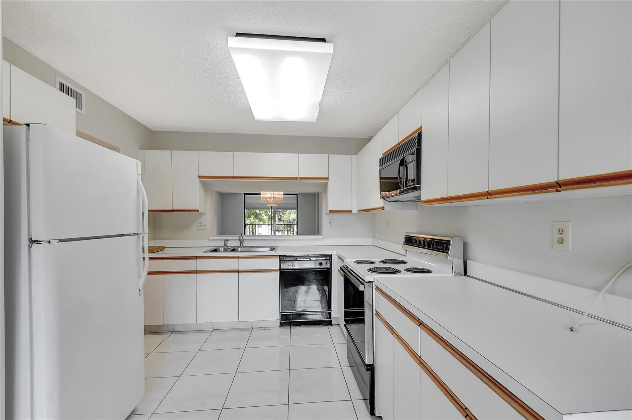 15324 Lakes Of Delray Blvd 304