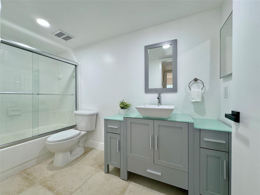 5672 Rock Island Road 270, Tamarac Unit: 270