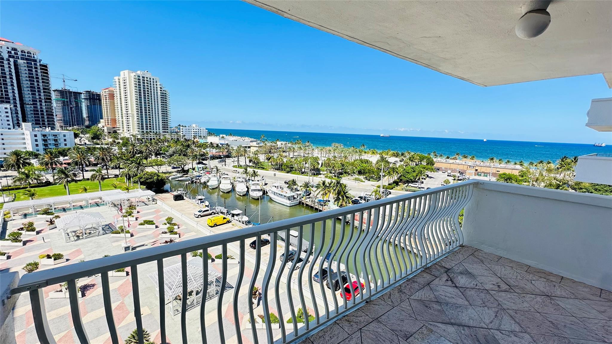 1 Las Olas Circle 815