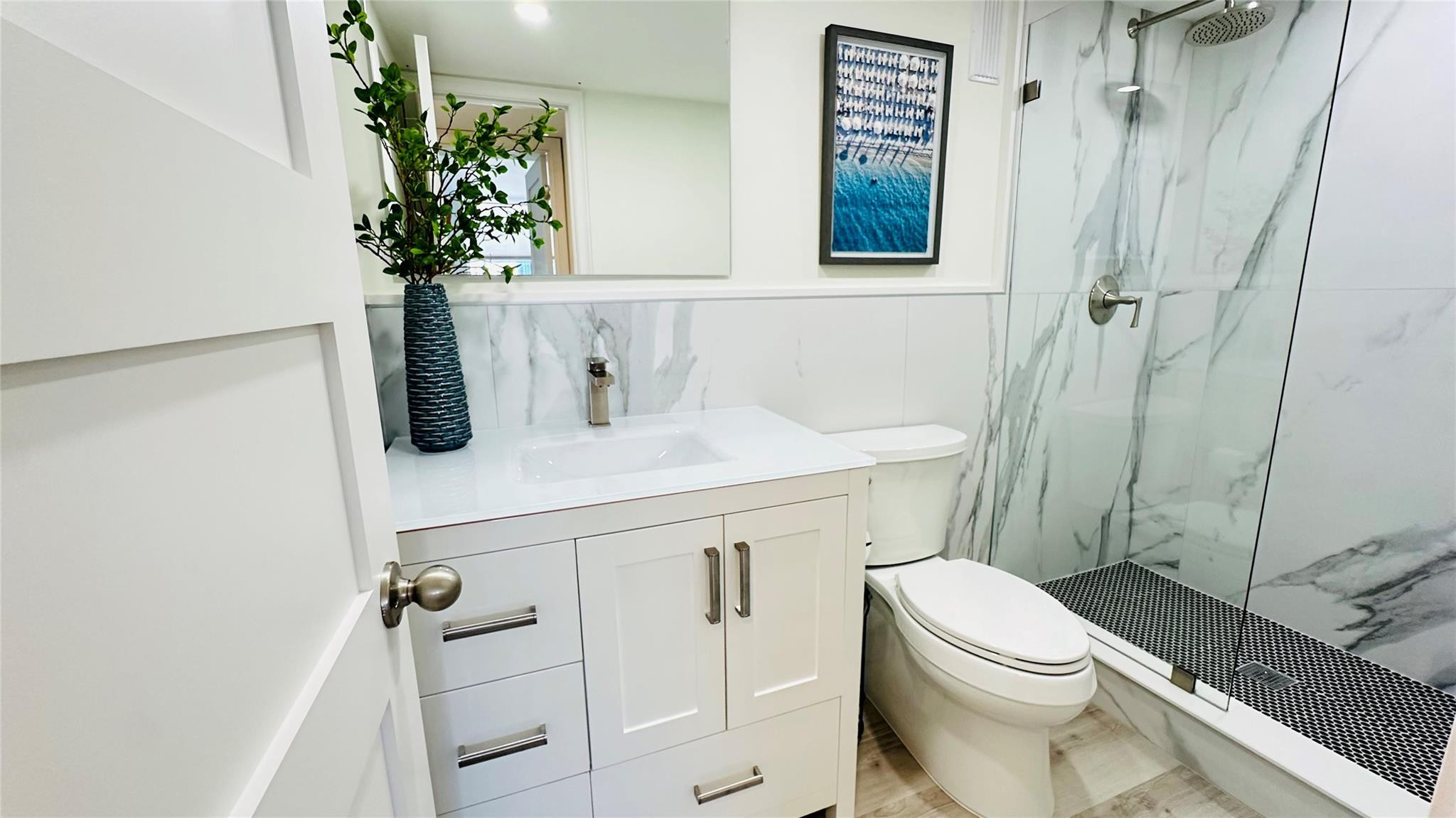 1 Las Olas Circle 815