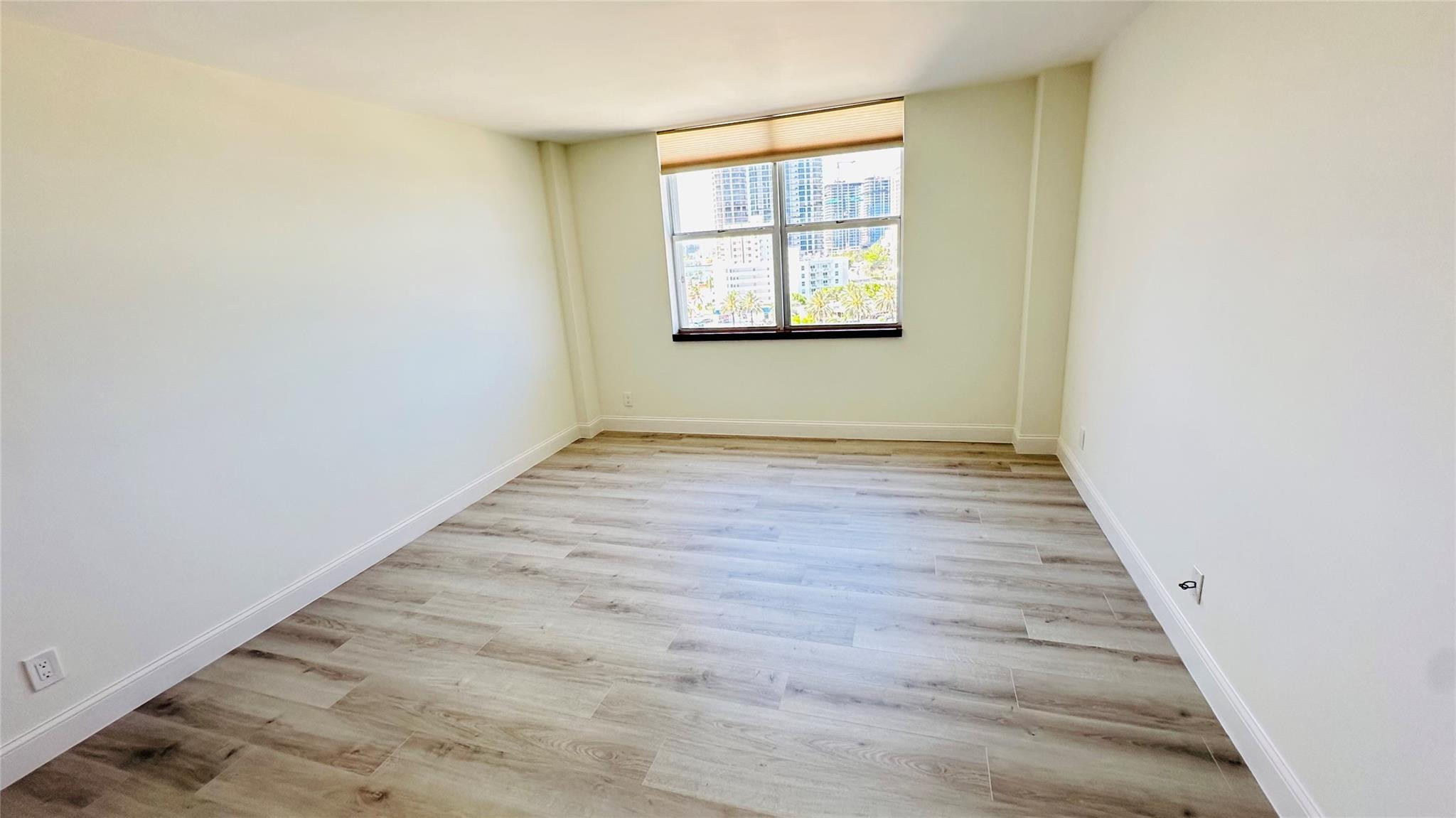 1 Las Olas Circle 815