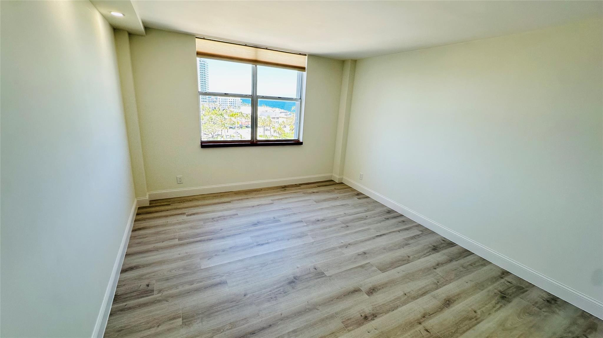 1 Las Olas Circle 815