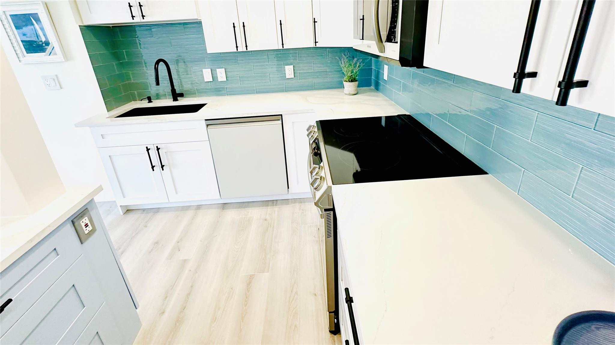 1 Las Olas Circle 815