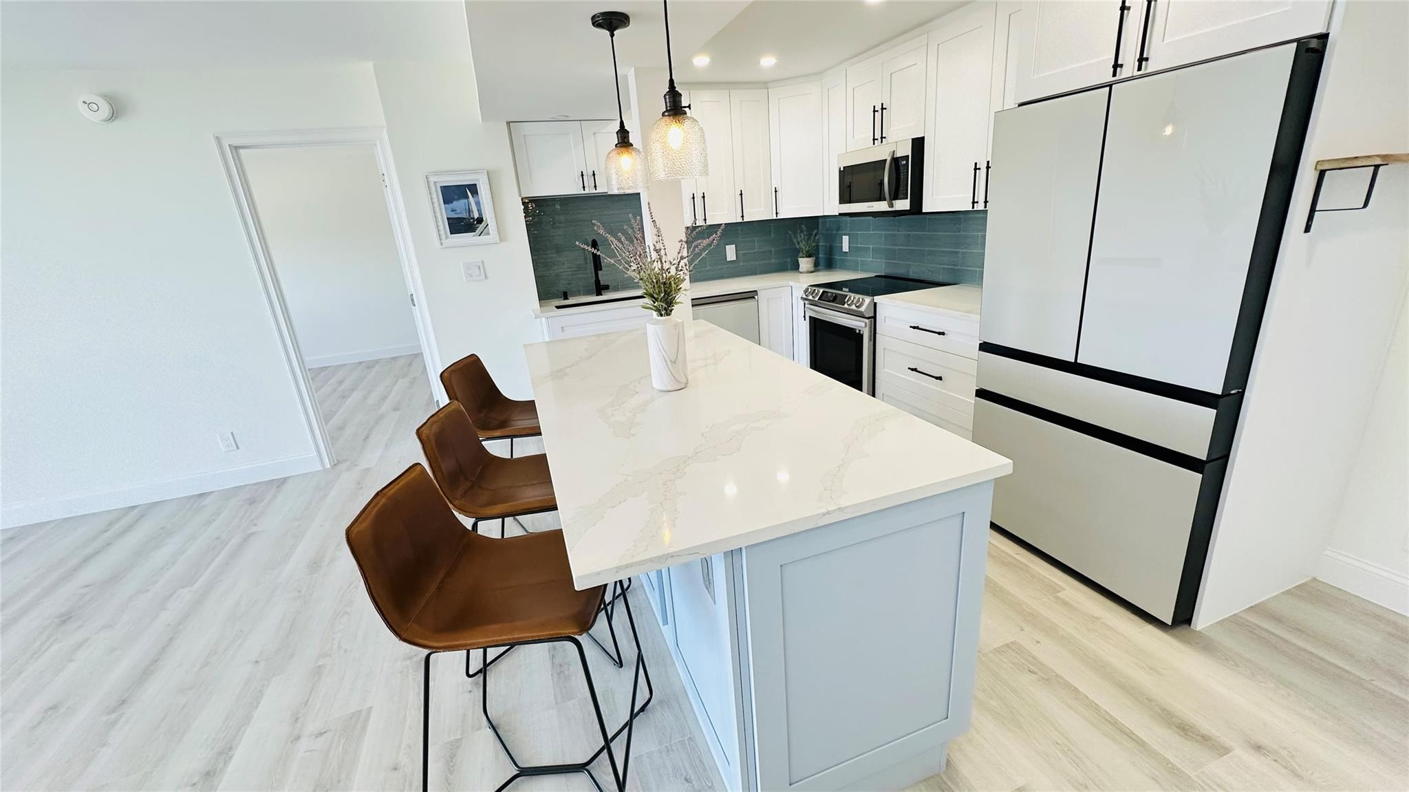 1 Las Olas Circle 815