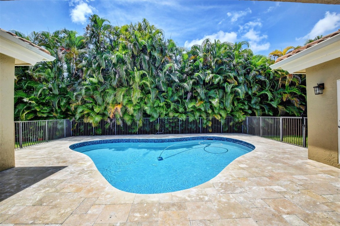 2700 NW 49th Street, Boca Raton