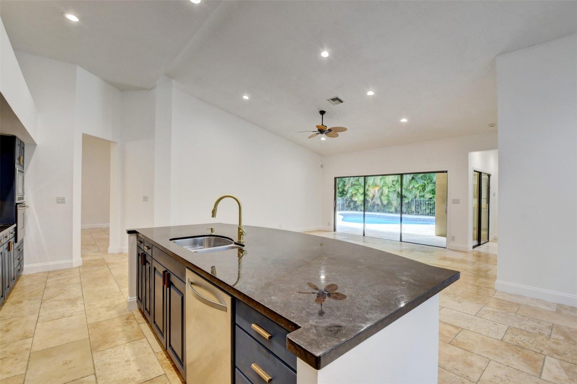 2700 NW 49th Street, Boca Raton