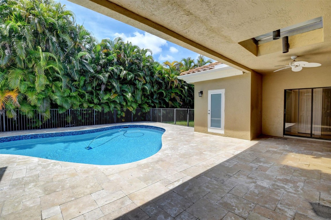 2700 NW 49th Street, Boca Raton
