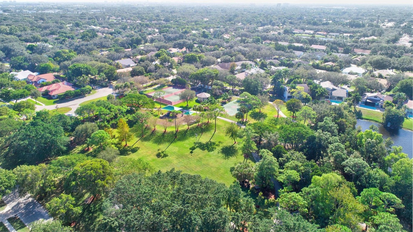 2700 NW 49th Street, Boca Raton