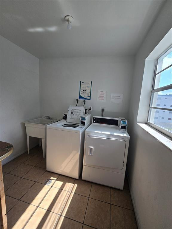 4090 NW 42nd Avenue 305, Lauderdale Lakes Unit: 305