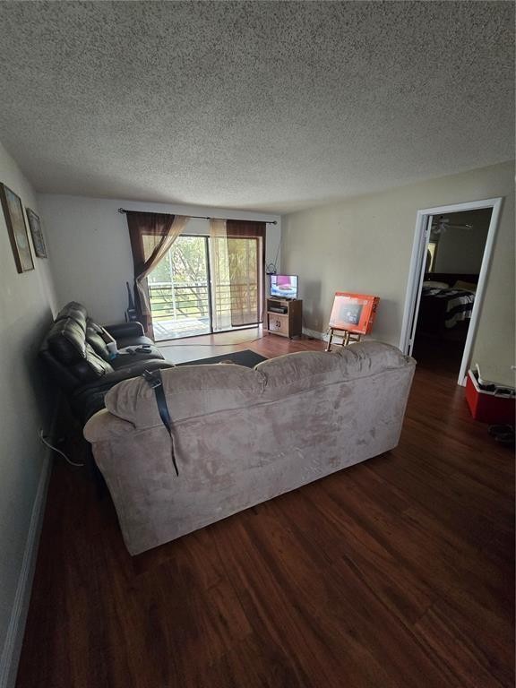 4090 NW 42nd Avenue 305, Lauderdale Lakes Unit: 305