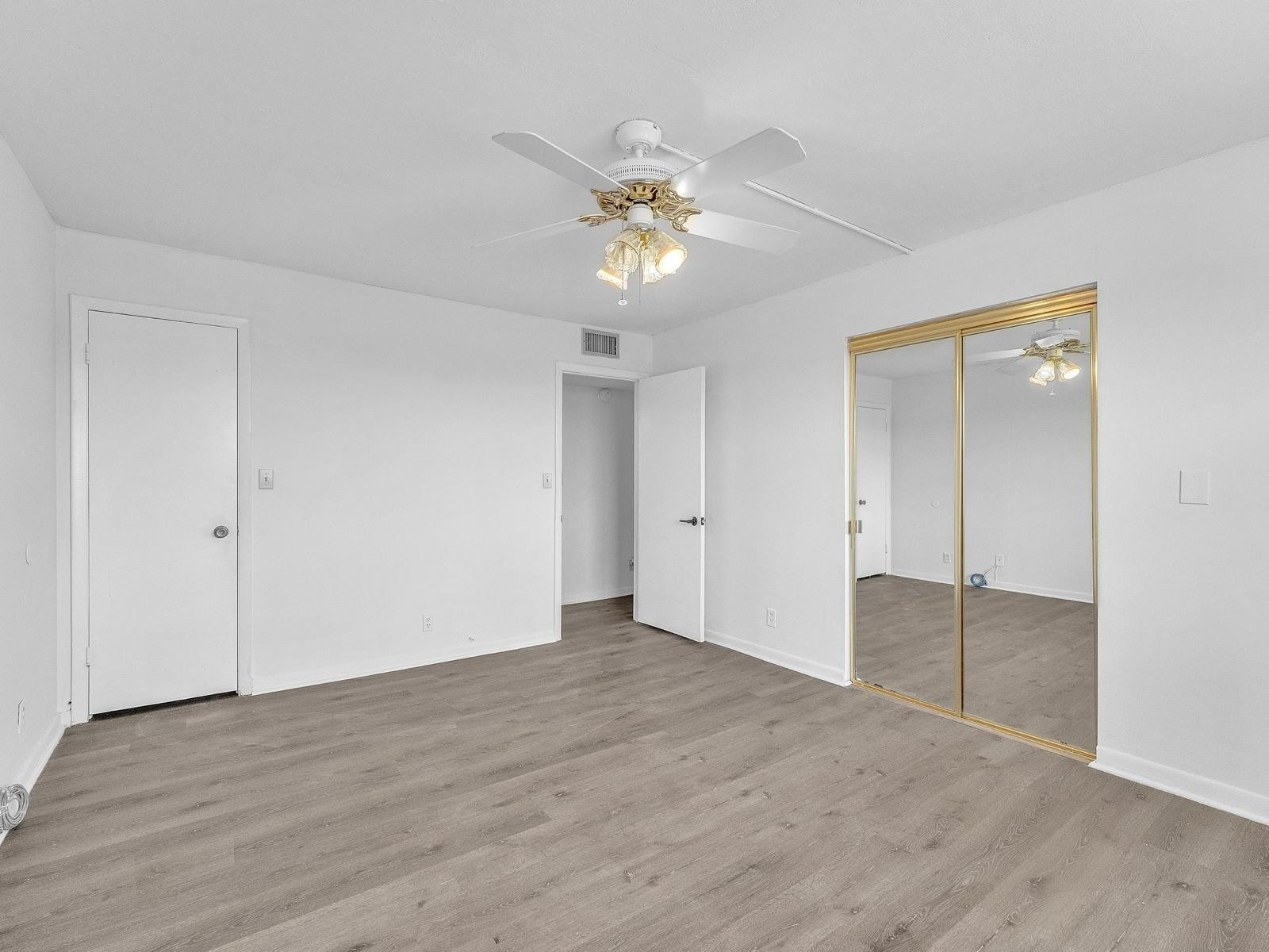 9355 SW 8th St 410