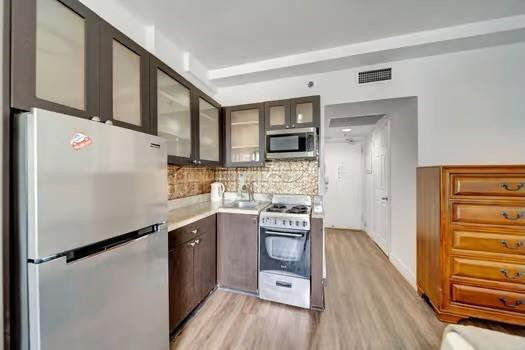 6345 Collins Ave 623