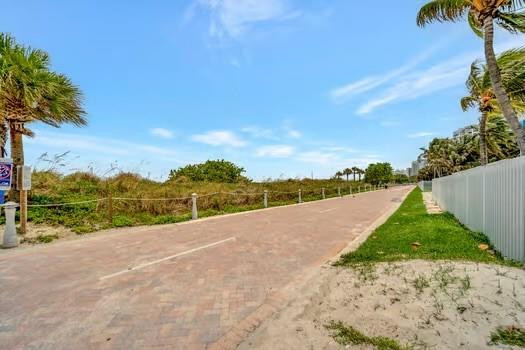 6345 Collins Ave 623