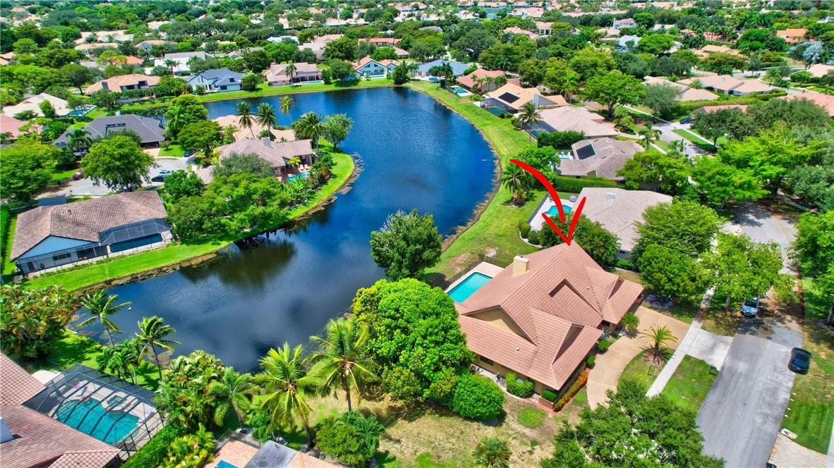 3110 Equestrian Dr