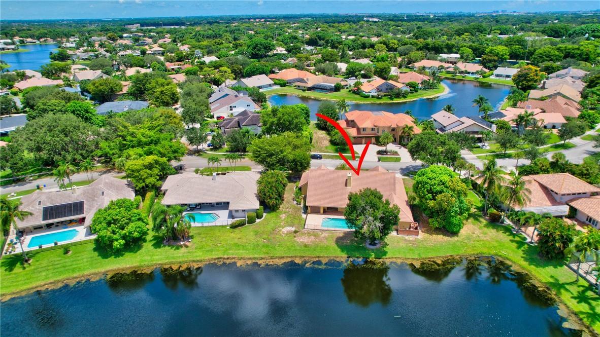 3110 Equestrian Dr