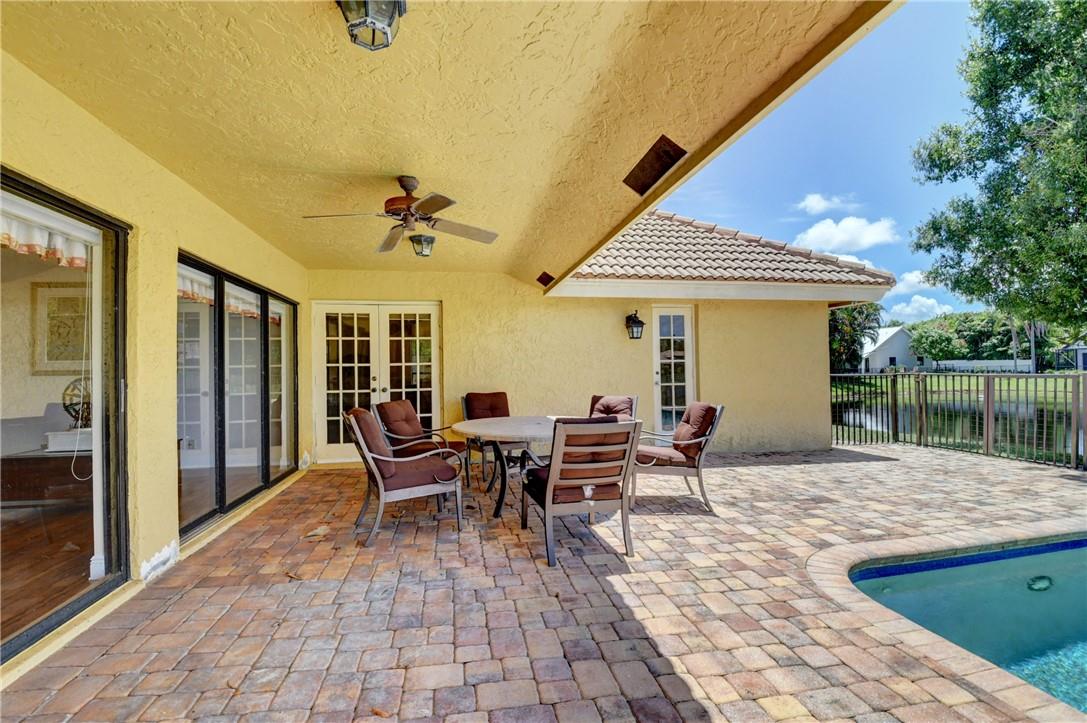 3110 Equestrian Dr