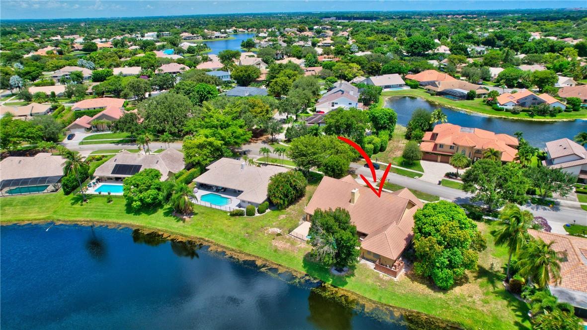 3110 Equestrian Dr
