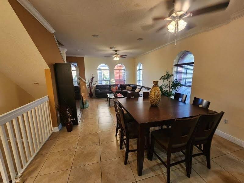 1033 NE 17th Way 1201