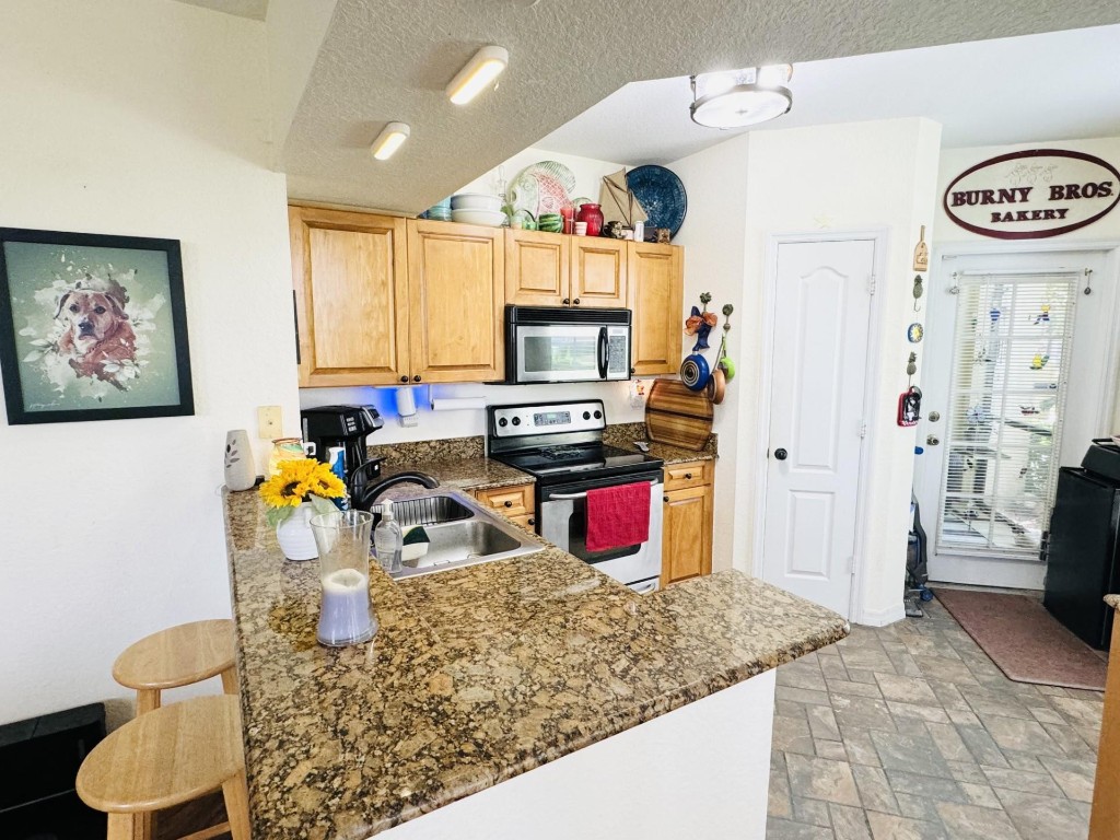 1207 Belmont Pl 1207