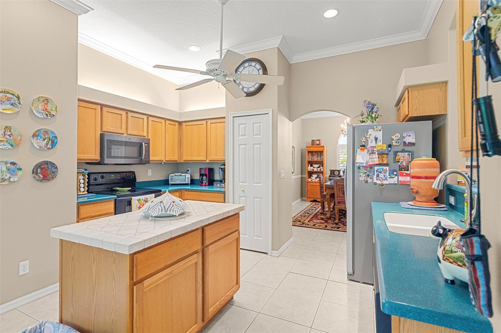 2102 SW Vixen Ct