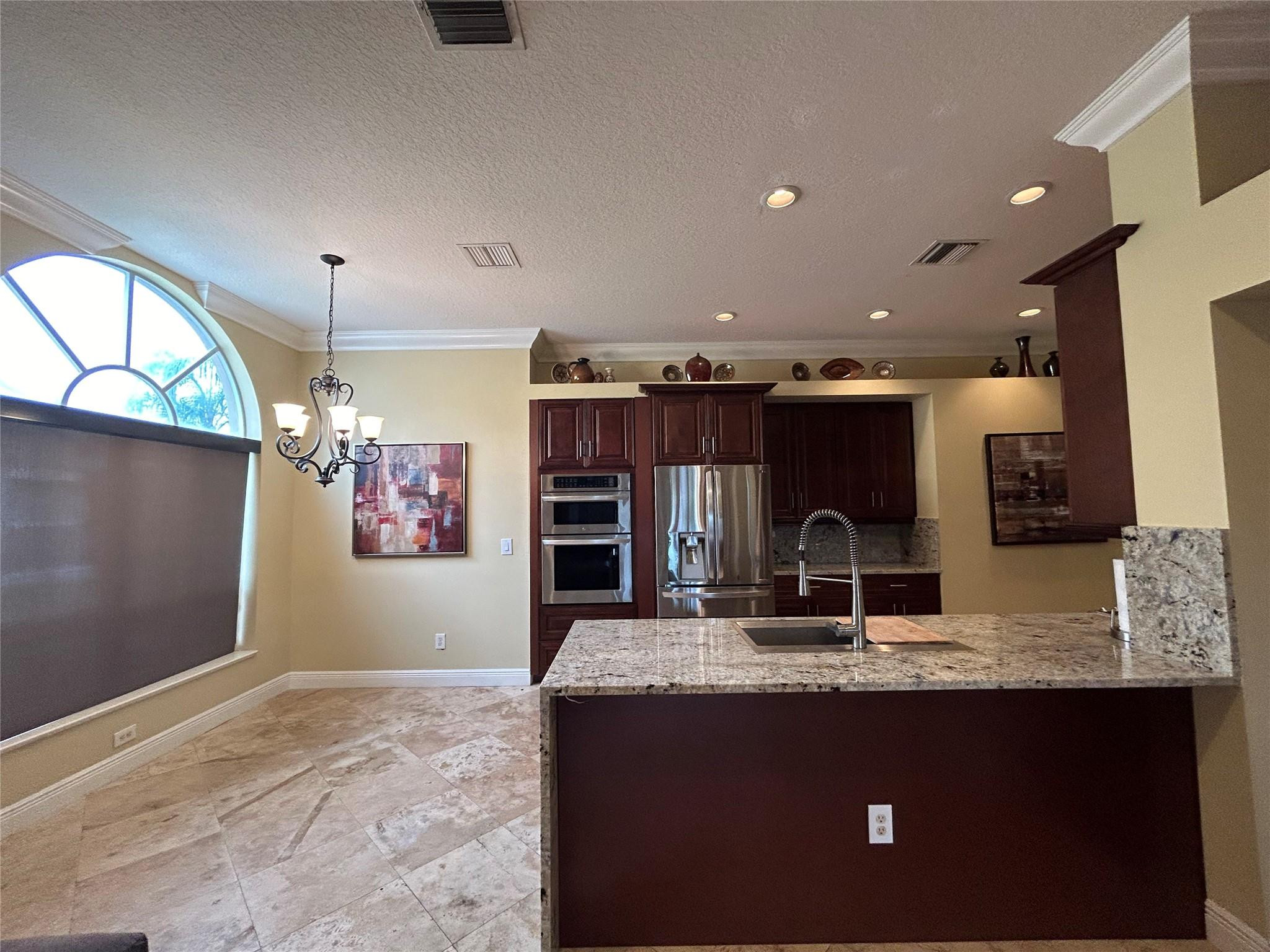 9399 Lake Serena Dr