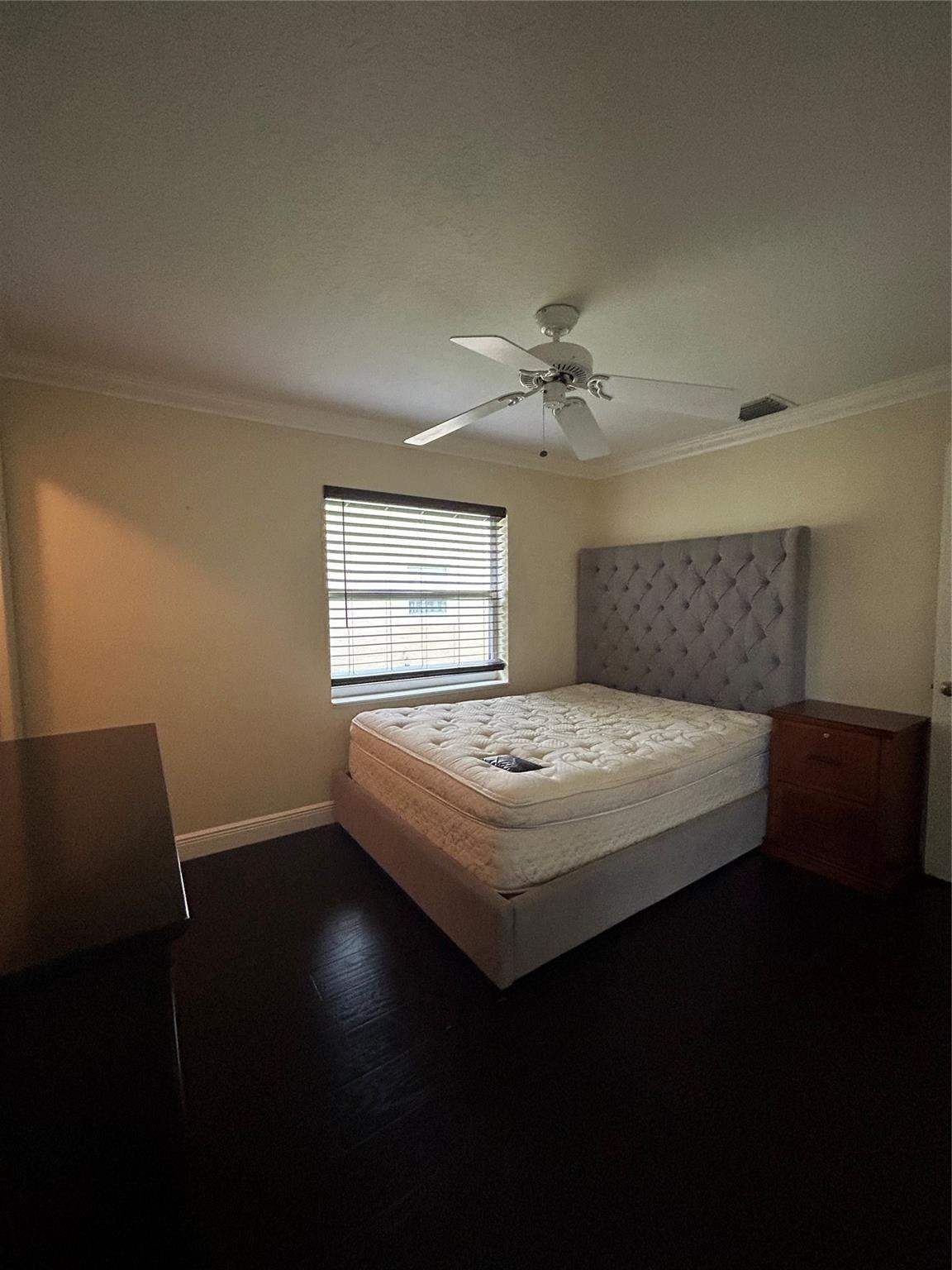 9399 Lake Serena Dr
