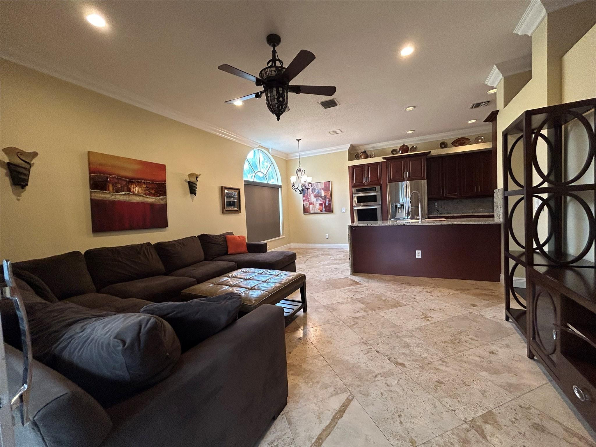 9399 Lake Serena Dr