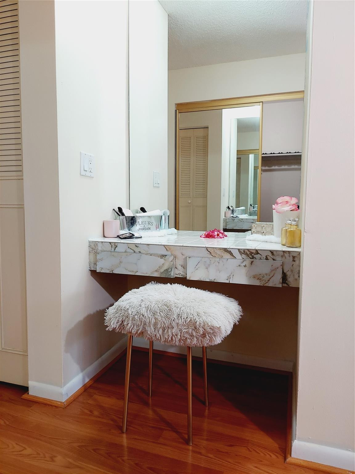 22605 SW 66th Ave 102B