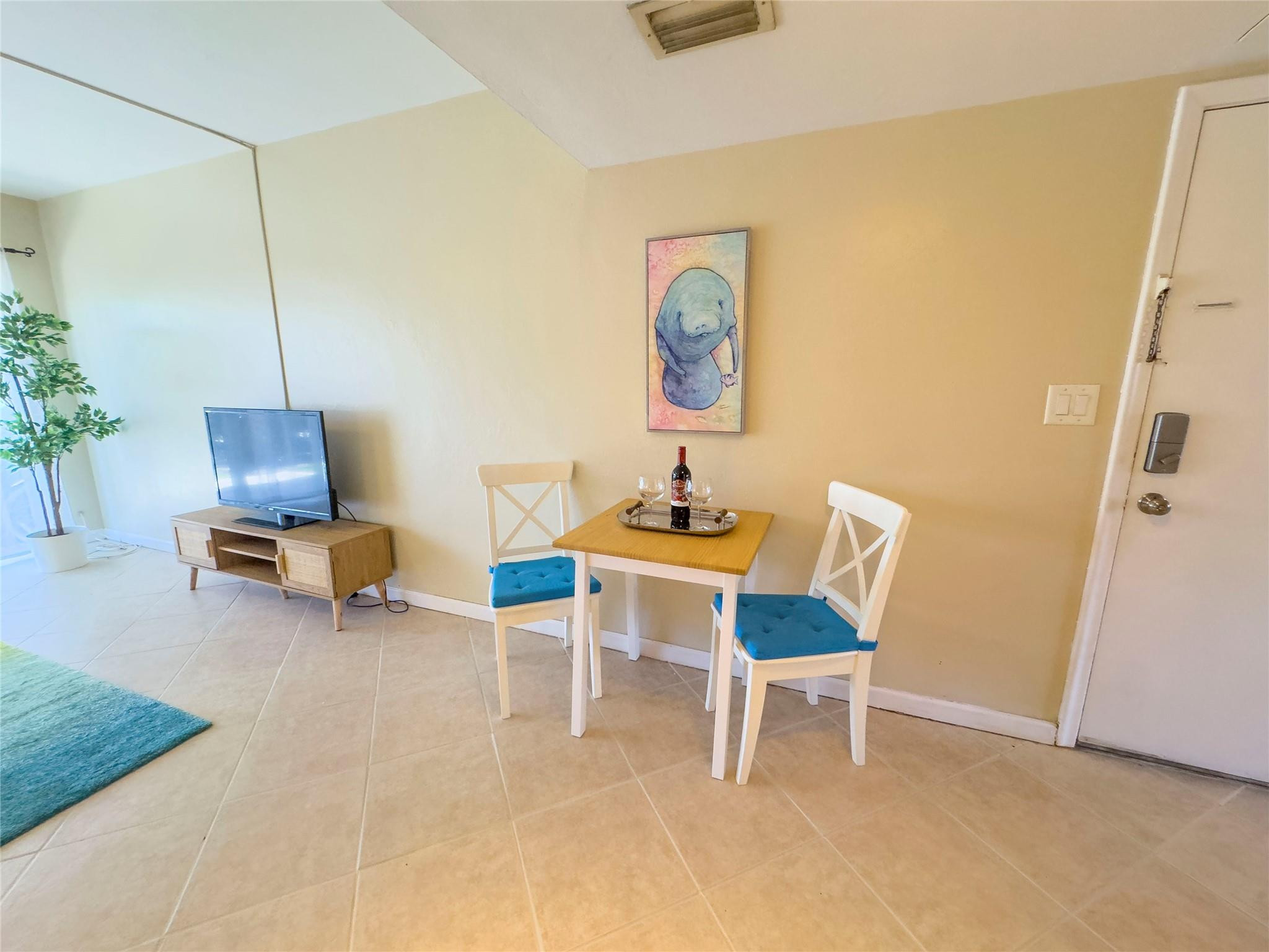 505 NE 20th Ave 114