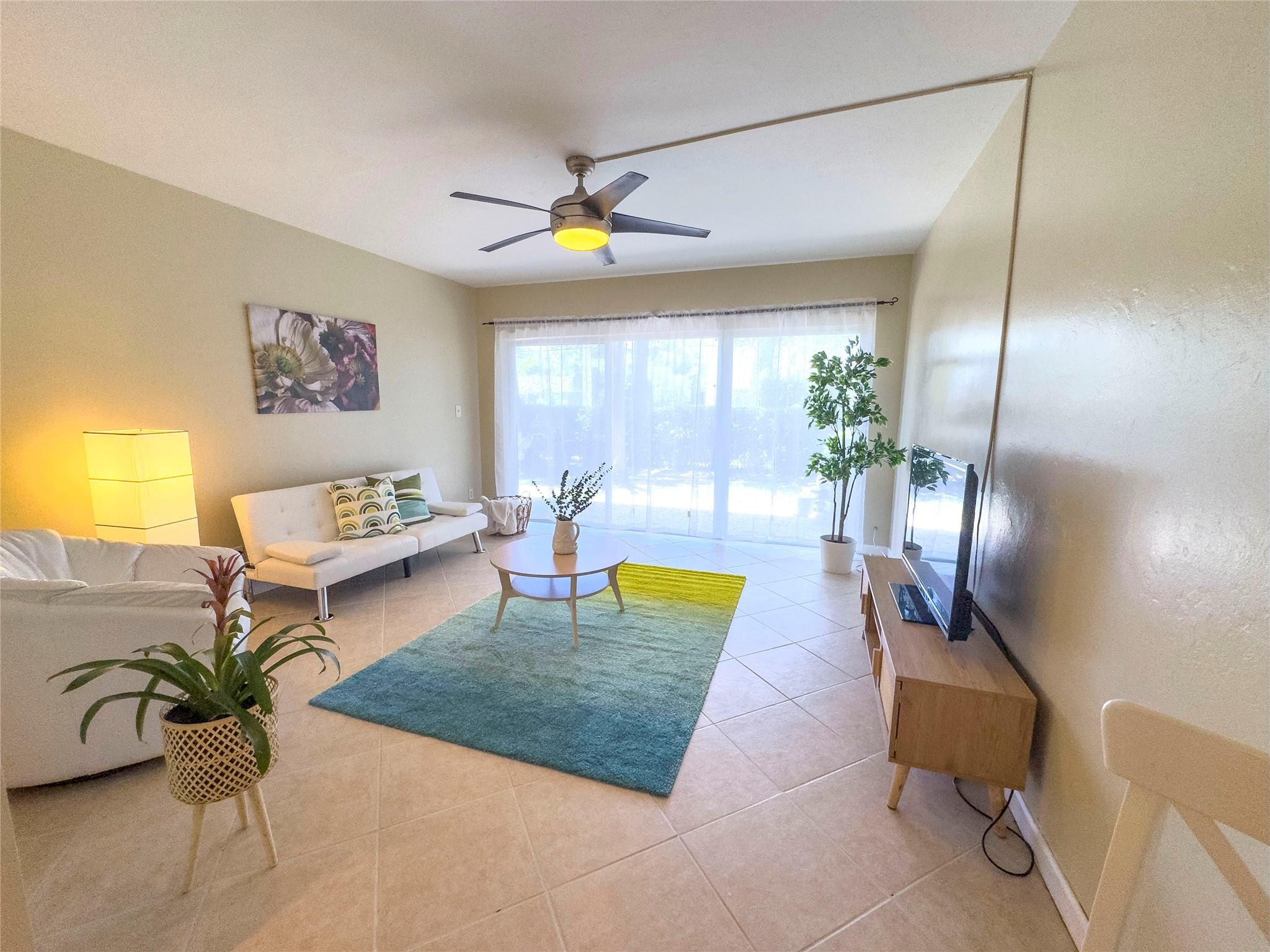 505 NE 20th Ave 114