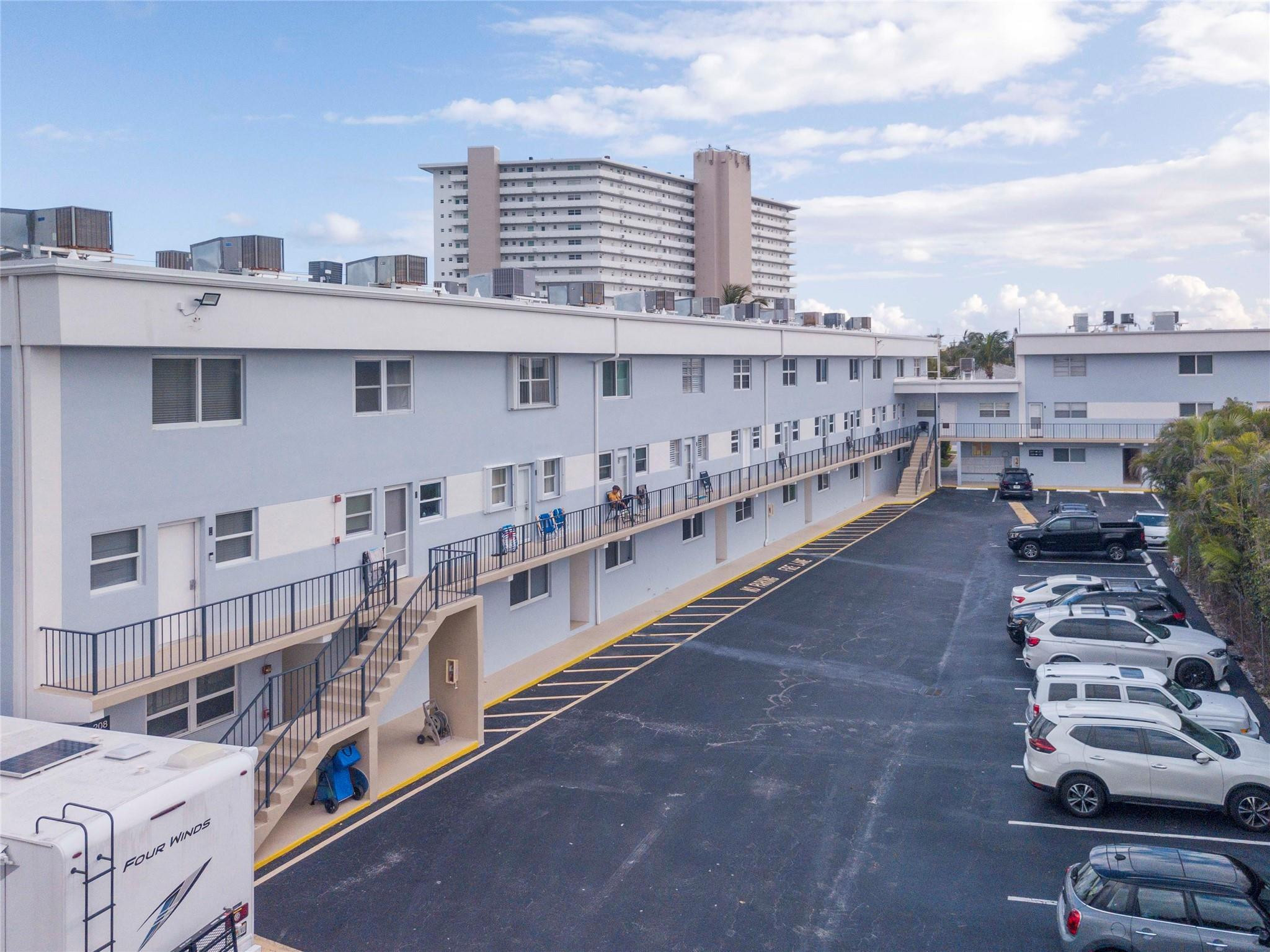 505 NE 20th Ave 114