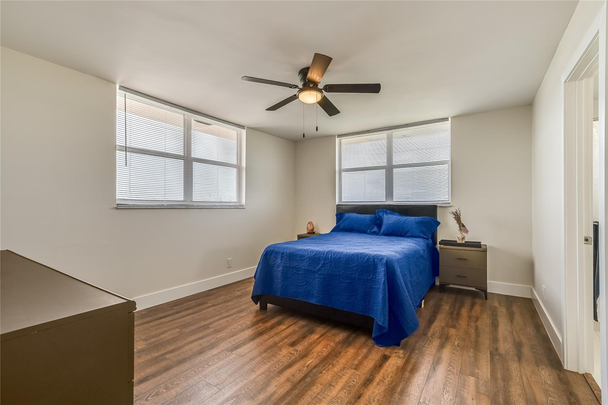 1830 Dixieanna St 602