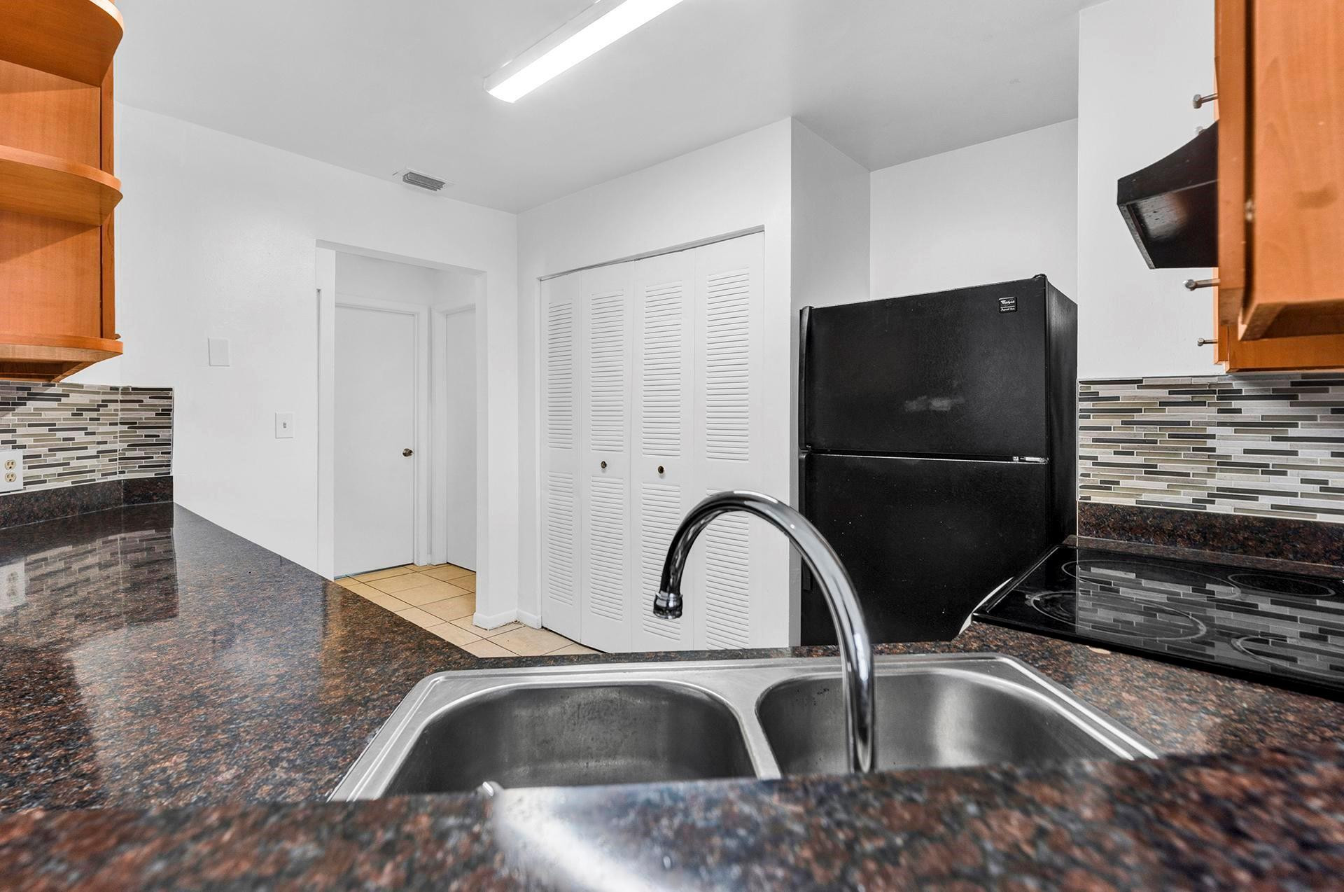 3449 NW 44th St 205