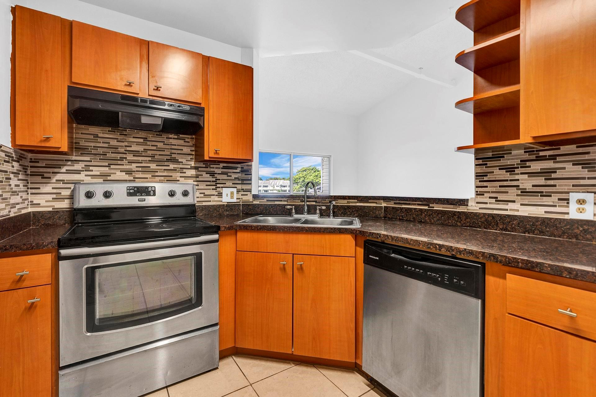 3449 NW 44th St 205