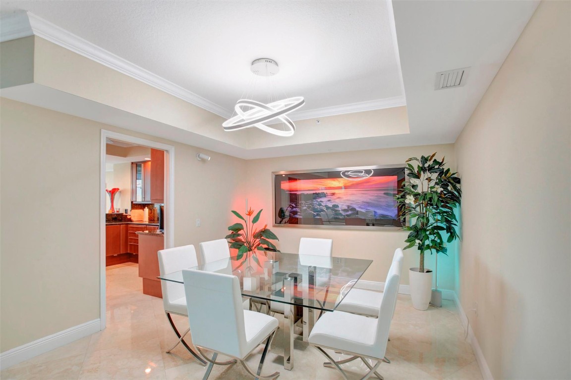 411 N New River Dr 803