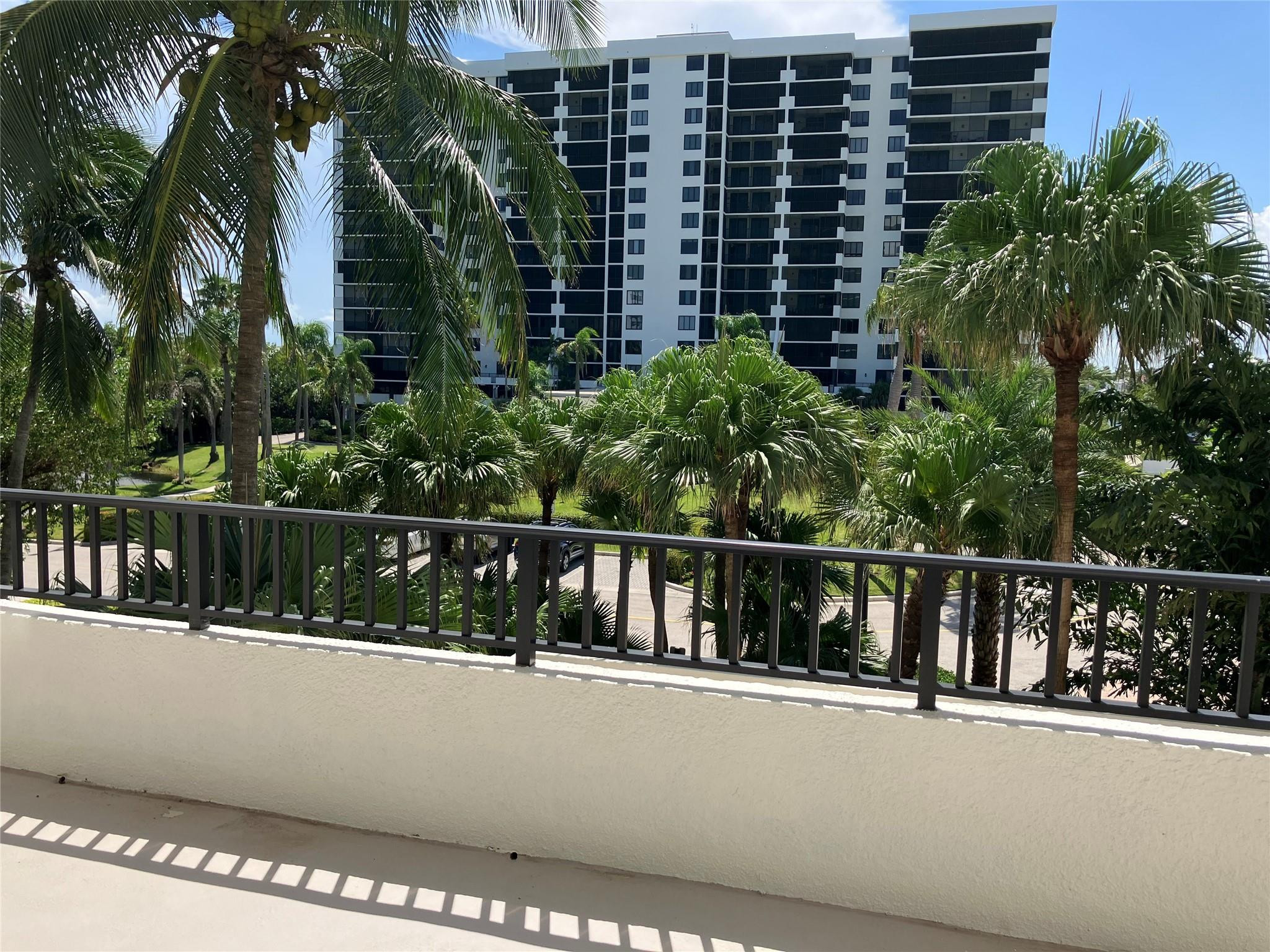 3400 S Ocean Blvd 3L