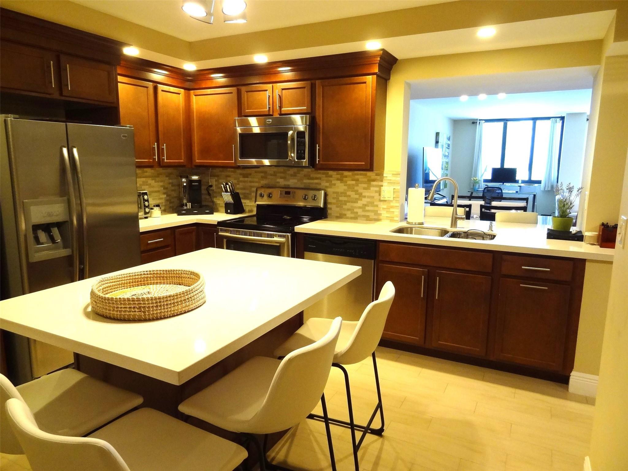 3400 S Ocean Blvd 3L