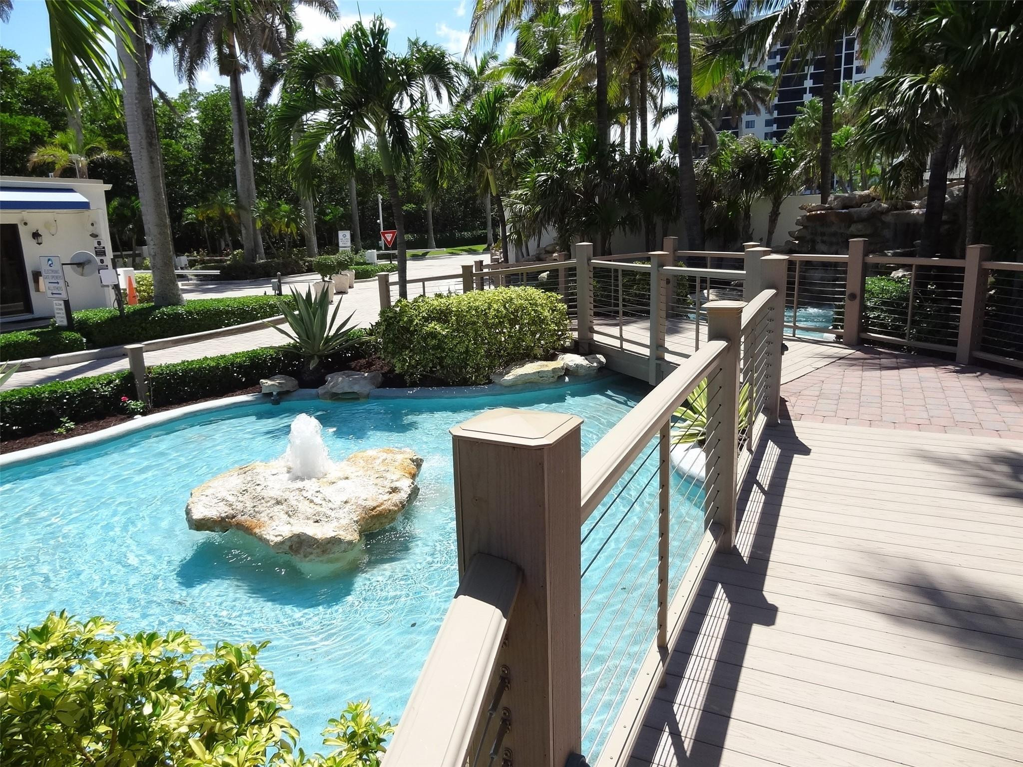 3400 S Ocean Blvd 3L