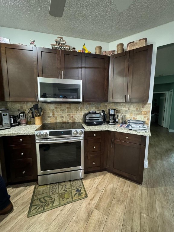 10510 Lake Vista Cir 10510