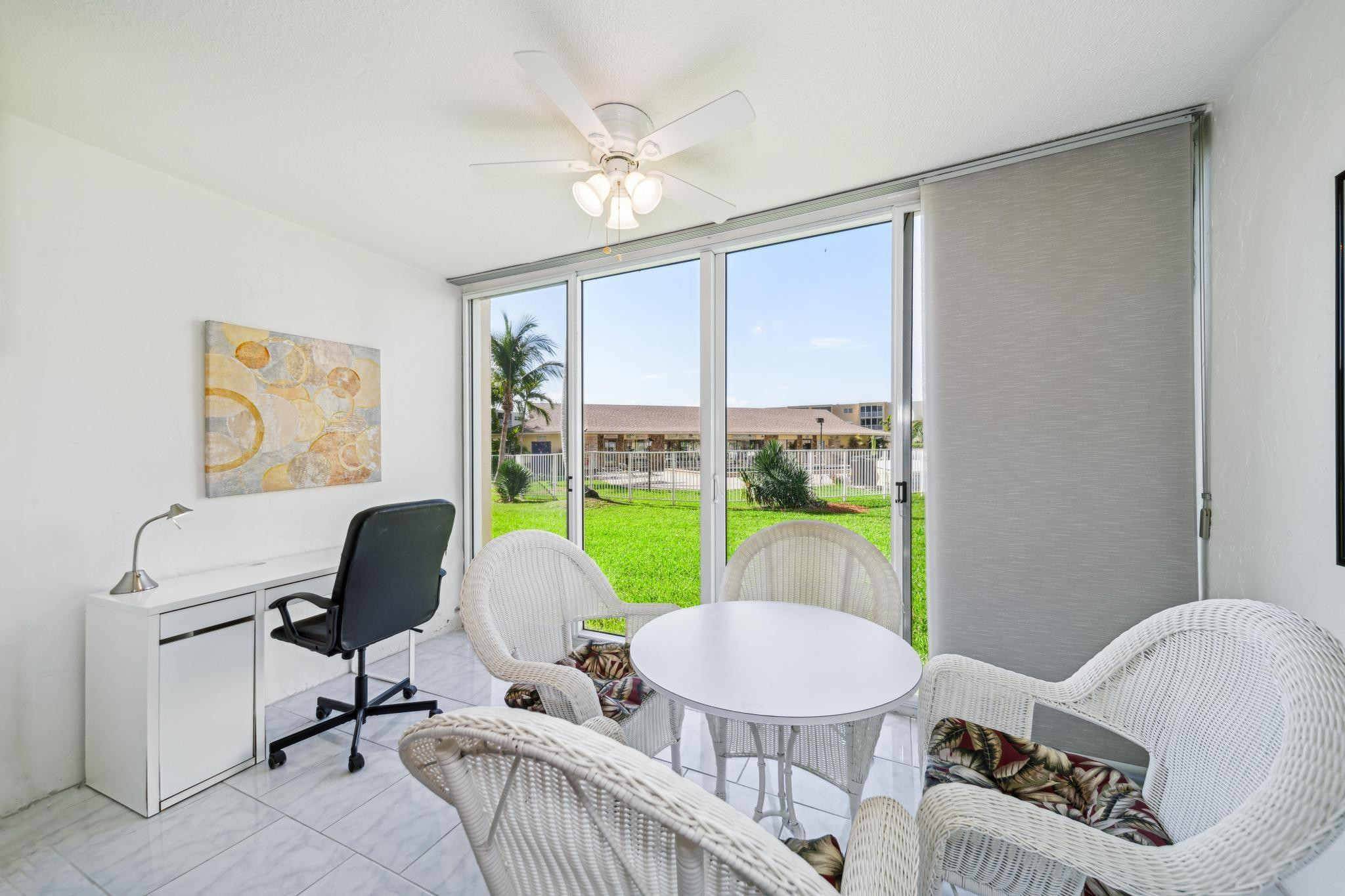 202 SE 10th Street 103