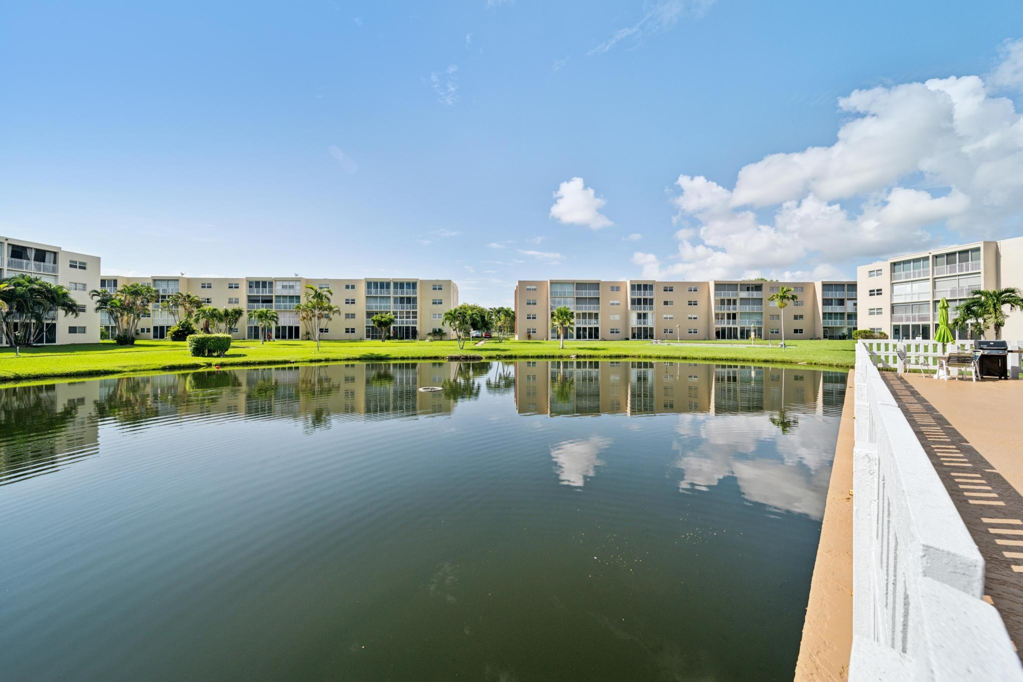 202 SE 10th Street 103