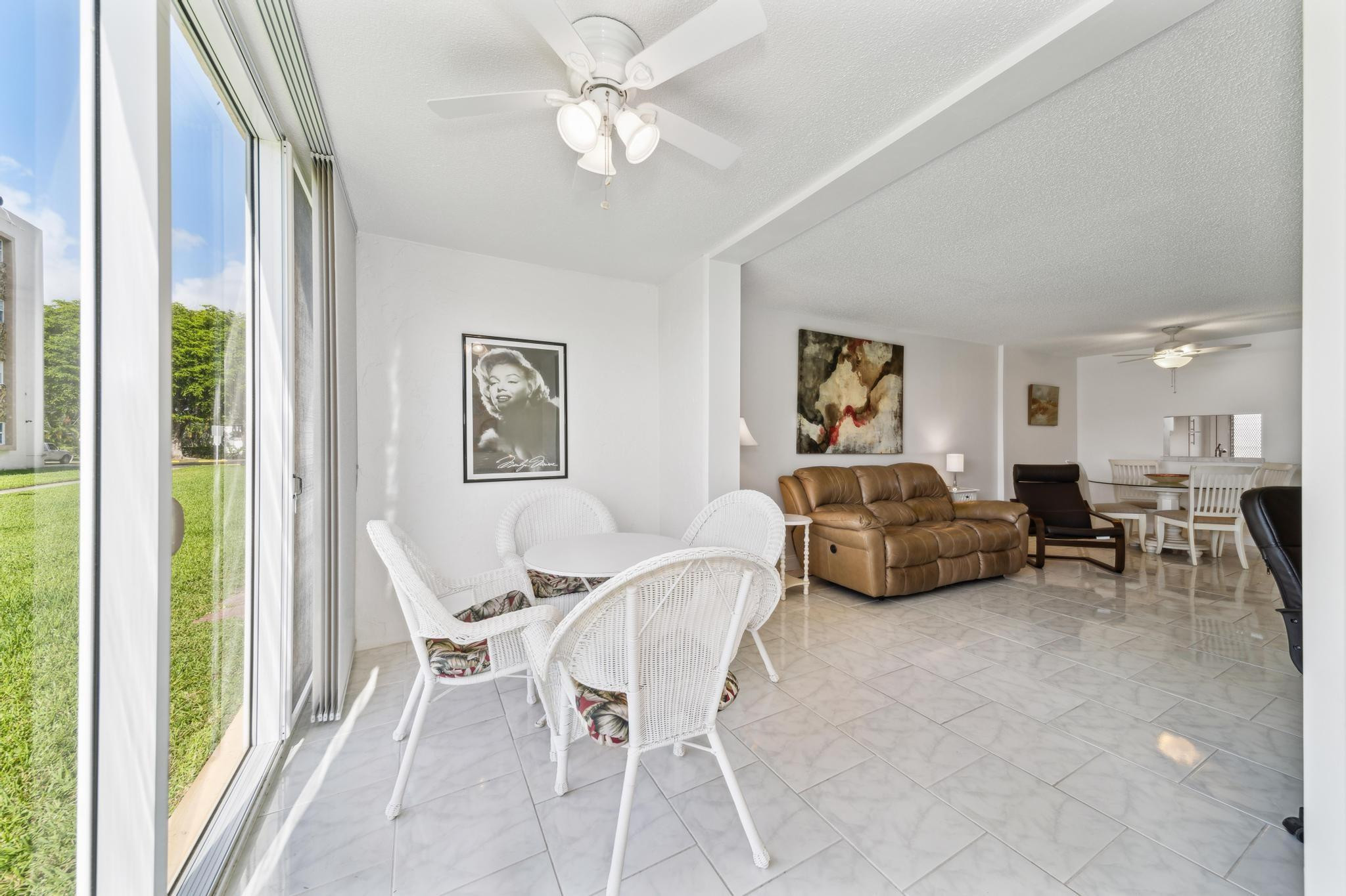 202 SE 10th Street 103