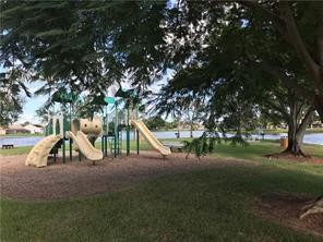 7700 Stone Harbour Dr 4