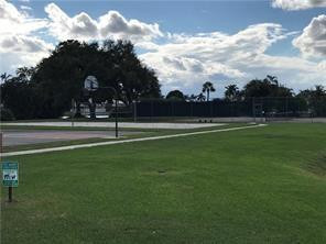 7700 Stone Harbour Dr 4