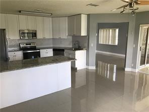 7700 Stone Harbour Dr 4