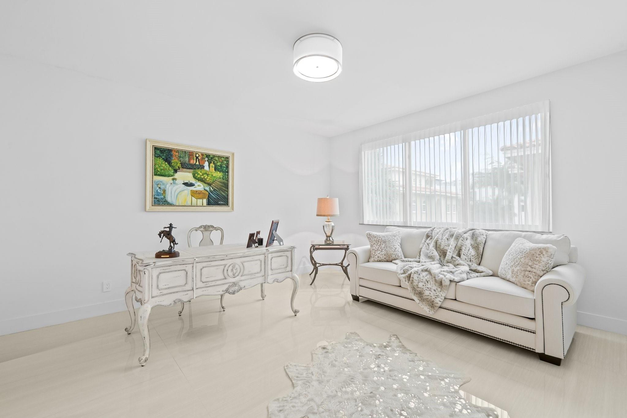 248 Shore Ct 248