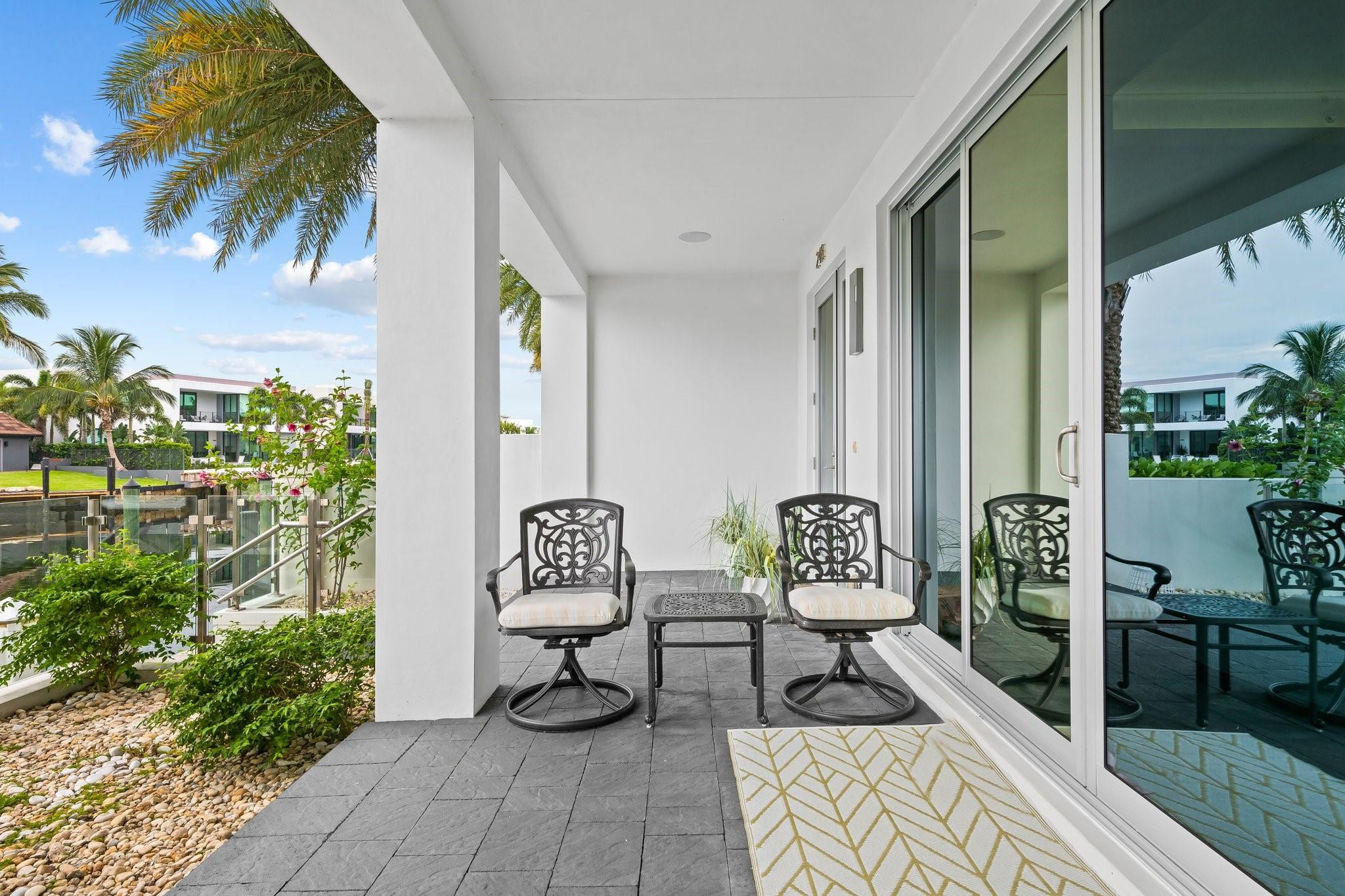 248 Shore Ct 248
