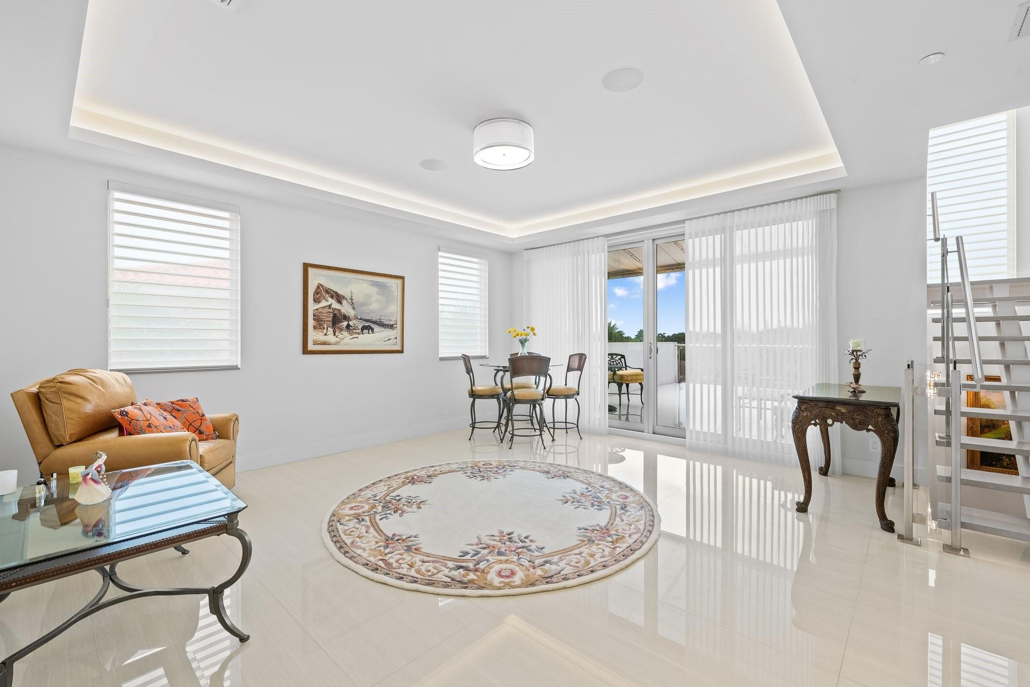 248 Shore Ct 248
