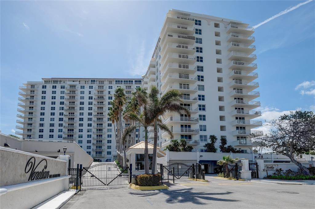 1 Las Olas Circle 314